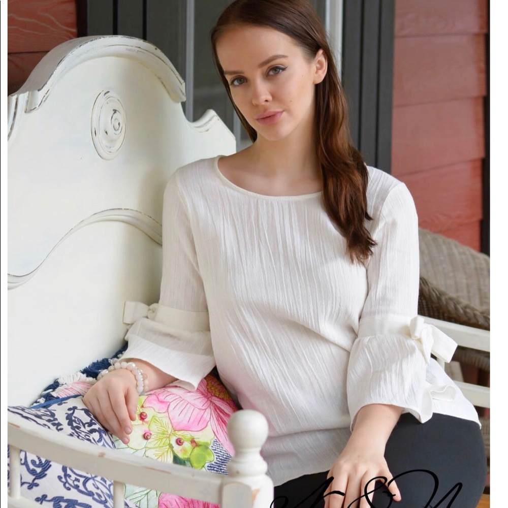 Nyla & Noelle Atlas White Top